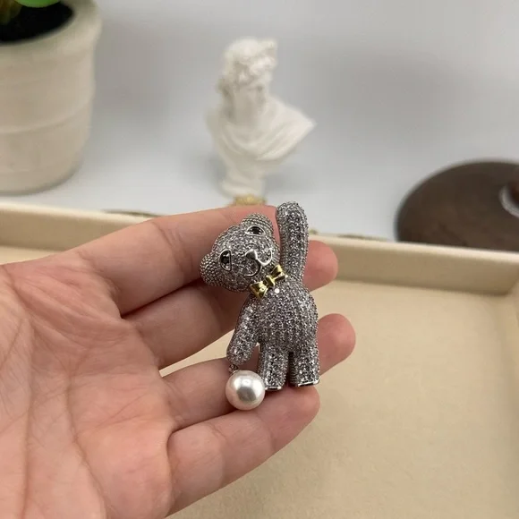Anthropologie Silver and Gold Bear Brooch - Picture 5 of 5